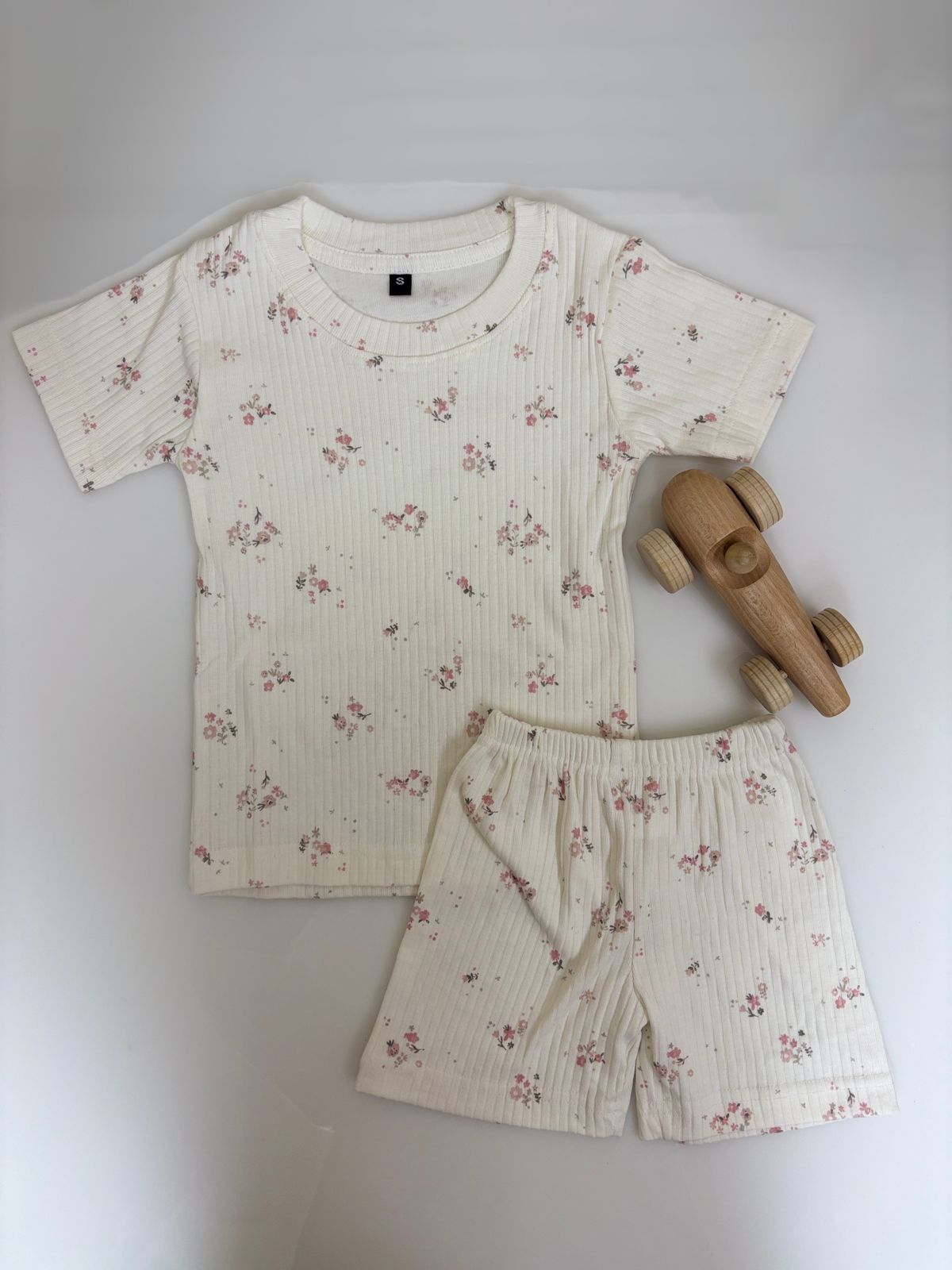 Half White Ribbed Pink Flowers Printed Kids T-shirt and Shorts Coords